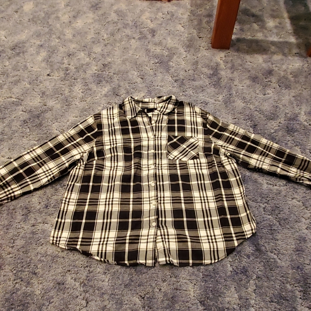 Black and white plaid shirt
